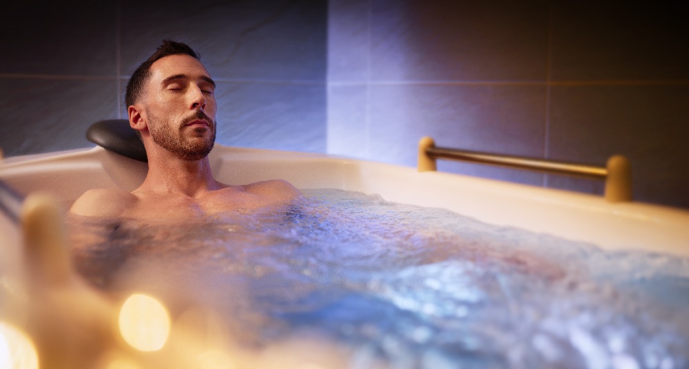 bain hydromassant avec femme